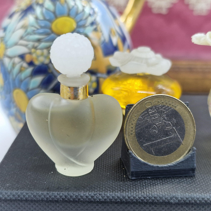 Lot de 6 Miniatures de Parfum Vintage Nina Ricci
