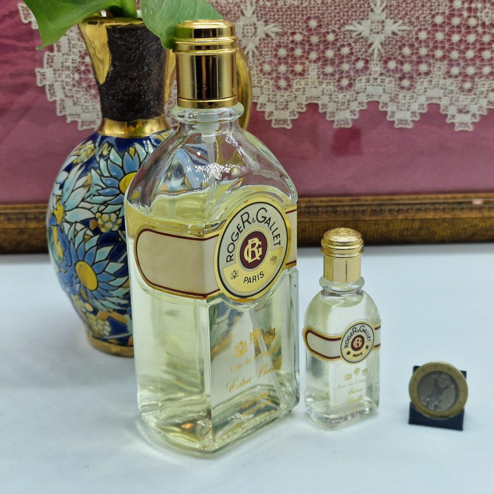 Parfum Eau de Cologne Roger & Gallet Extra Vieille, Lot de 2 avec Vaporisateur 100ml et Miniature Splash 15ml, Vintage des Anné…