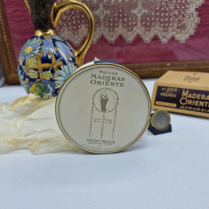 ヴィンテージ フェイスパウダー ミルルギア マデラス デ オリエンテ, 未開封 NOS スペイン製 化粧品 ボックス, 1950年代 アールデコ バルセロナ 希少 コレクション 骨董品