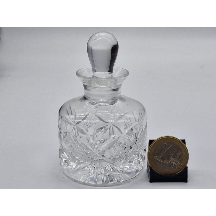 Botella de Perfume de Cristal Tallado Vintage - Frasco de Fragancia Art Déco con Tapón Esférico, 50ml, 9cm, Patrón de Diamante,…