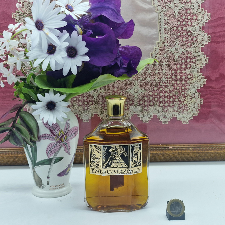 Vintage Perfume Bottle Myrurgia Embrujo de Sevilla 200ml, Art Deco Glass and Gold Metal, 1940s Spain Rare El Aeroplano Collecti…
