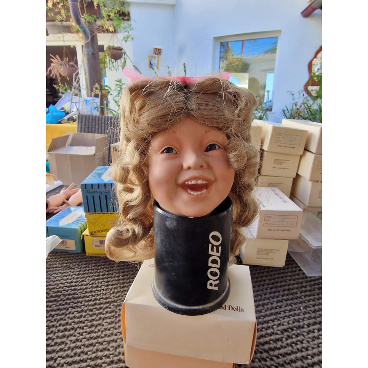 Parrucca Vintage Global Dolls Alisa - Playhouse Collection