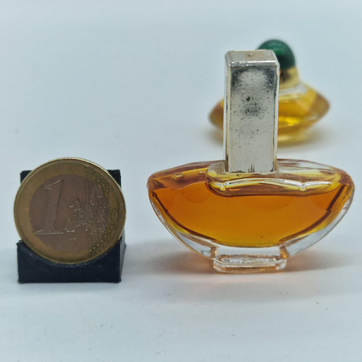 Lot de 2 Miniatures de Parfum Vintage Oscar de la Renta Ruffles et Volupte - Mini Flacons de Collection 4ml et 5ml - Rares 1980…