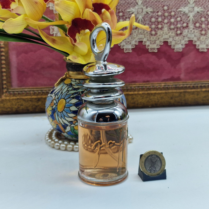 Vintage Parfum Naf Naf Graffiti Vanilla Eau de Toilette 50ml, Seltene Rarität 1995, Französischer Sammlerduft Edt, Fast Vollstä…