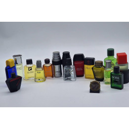 16 Vintage Herren Parfum Miniaturen Set, Paco Rabanne, Hugo Boss, Alain Delon Iquitos und Courreges, Sammler Mini Düfte 90er Ja…