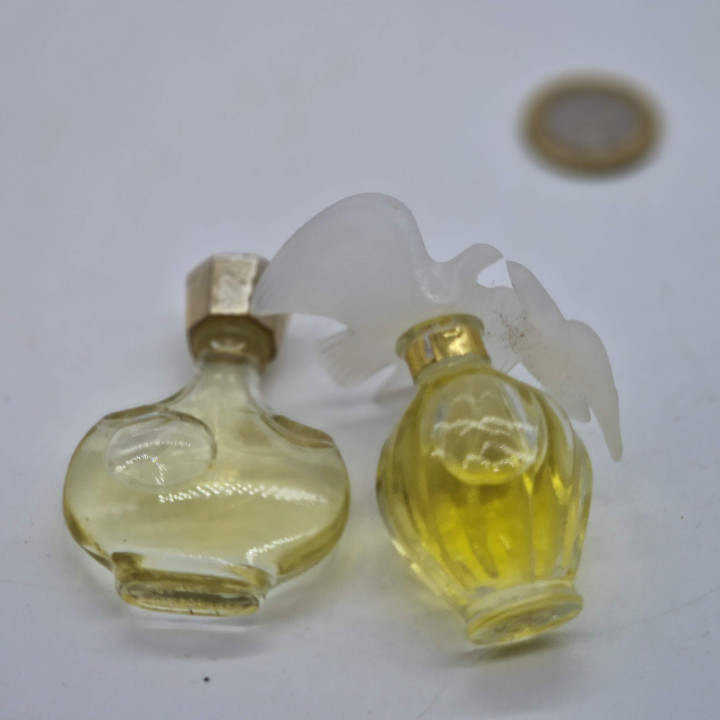 Vintage Parfum Miniaturen Nina Ricci L'Air du Temps und Farouche, 2er Set Sammler Flakons je 5ml Französischer Duft Original um…