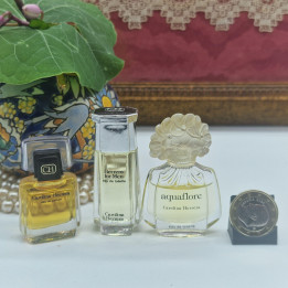 Lotto di 3 Miniature di Profumo Vintage Carolina Herrera, Herrera for Men e Aquaflore EDT, Profumi da Collezione Anni 90 Spagna