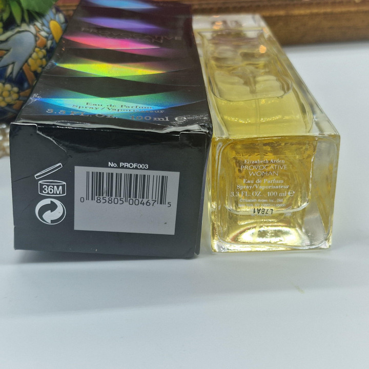 Perfume Elizabeth Arden Provocative Woman EDP 100ml, Fórmula Original 2004 Fragancia Vintage de Mujer Descatalogada, Caja