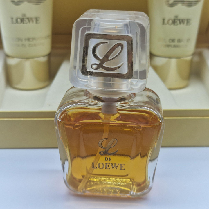 Винтажный парфюмерный набор, Loewe L de Loewe, 30 мл EDT спрей, лосьон для тела и гель для душа 75 мл, коллекционный бокс Мадри…