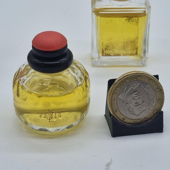 Набор из 3 винтажных миниатюр духов Yves Saint Laurent - Opium, Paris и Yvresse EDT, флаконы по 7,5 мл, коллекция 1990-х годов