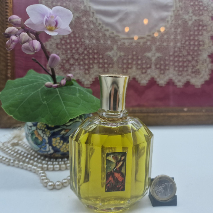 Profumo Vintage Boccetta di Profumo, Maja Myrurgia Spagna, Bottiglia Vetro Intagliato 100 ml, Anni 80 Collezionismo Toeletta, Q…