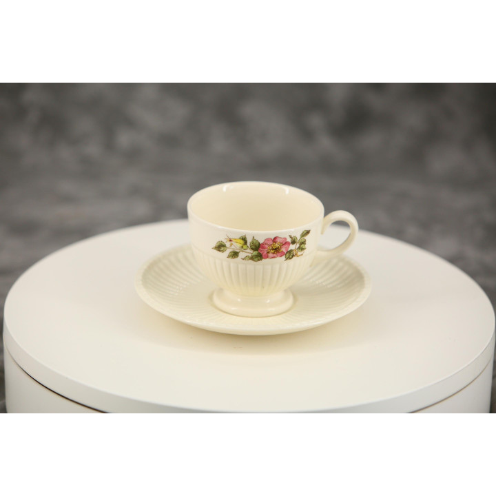 Набор из 4 чайных пар Wedgwood Briar Rose - Английский фаянс Этрурия Барластон Винтаж 1960-е годы