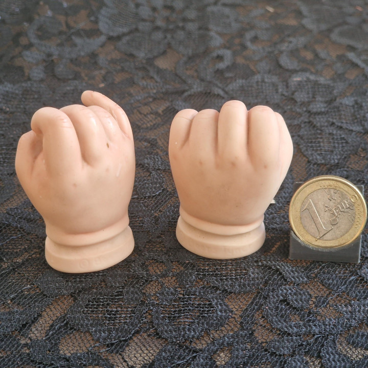 Par de Manos de Porcelana Bisque para Muñecas (1990-1995)