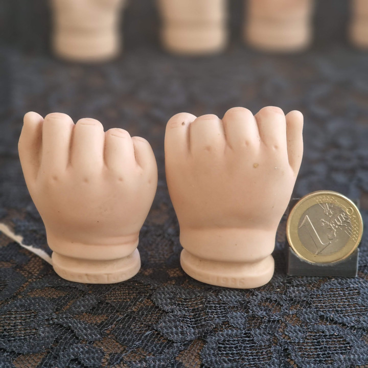 Paar Puppenhände aus Biskuitporzellan (1990-1995)