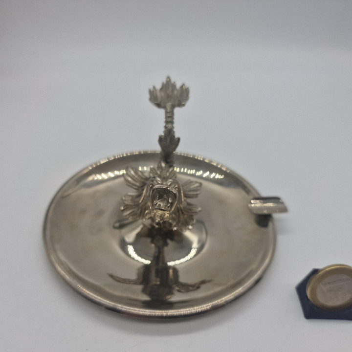 Vintage verzilverde asbak met heraldische dolfijn, 1960