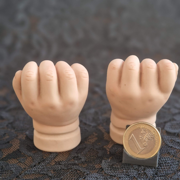 Paire de Mains en Porcelaine Bisquit pour Poupées (1990-1995)