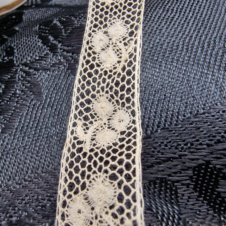 Pizzo Valenciennes in Cotone Vintage Anni '40