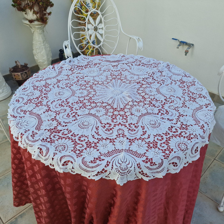 Tovaglia rotonda vintage in pizzo ad ago anni '50 (80 cm)