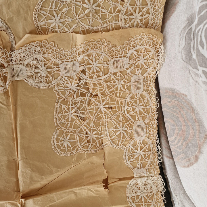 Antikes Klöppelspitzen-Set aus Leinen & Baumwolle (1900-1909)
