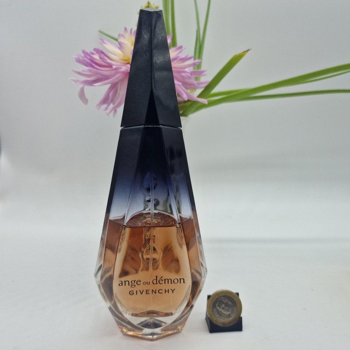 Духи Givenchy Ange ou Demon Eau de Parfum 100 мл Остаток около 70 Процентов Винтажный Флакон