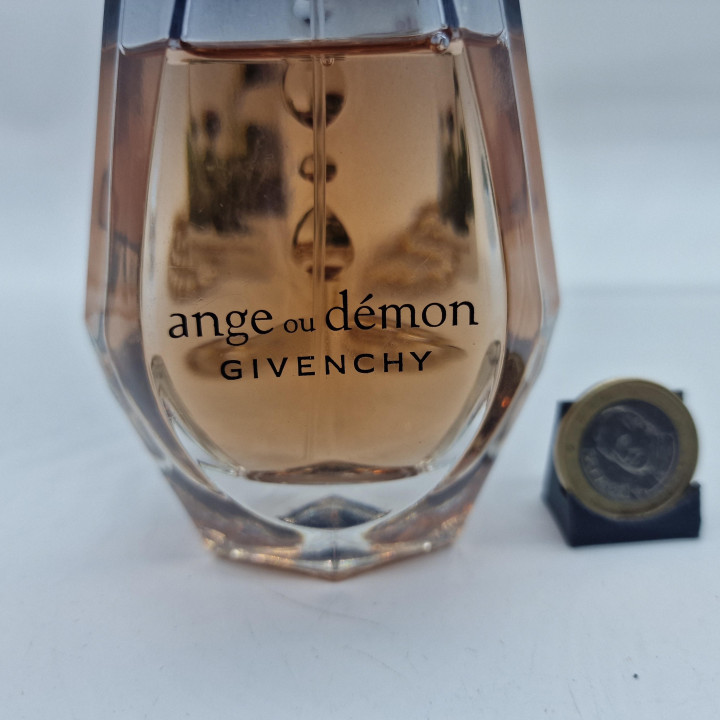 Духи Givenchy Ange ou Demon Eau de Parfum 100 мл Остаток около 70 Процентов Винтажный Флакон