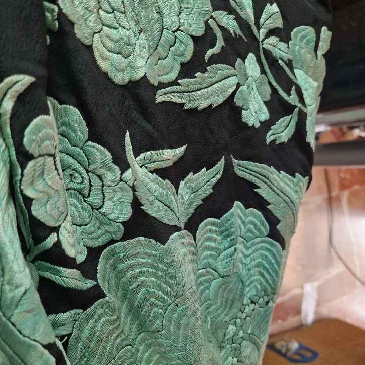 Antique 19th Century Silk Manila Shawl Reversible Embroidery