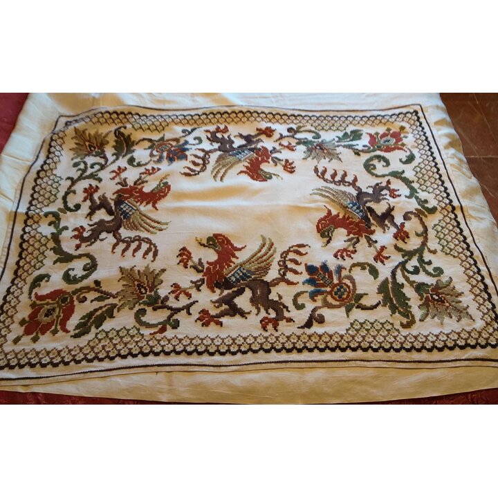 Vintage Linen Tablecloth Wool Embroidery, Hand Embroidered Griffin Table Cover Overlay, 140x105 cm, 1930s Textile