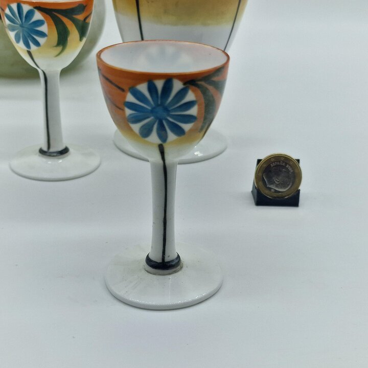 Vintage Likörset aus Opalglas, handbemalte Karaffe und 2 Gläser, Art Déco Kristall Barset, Böhmisches Glas um 1930