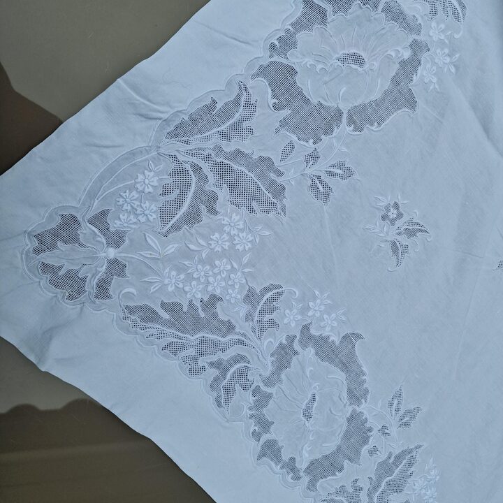 Antique Wedding Linen Tablecloth Set 18 Napkins Hand Embroidery Early 20th Century