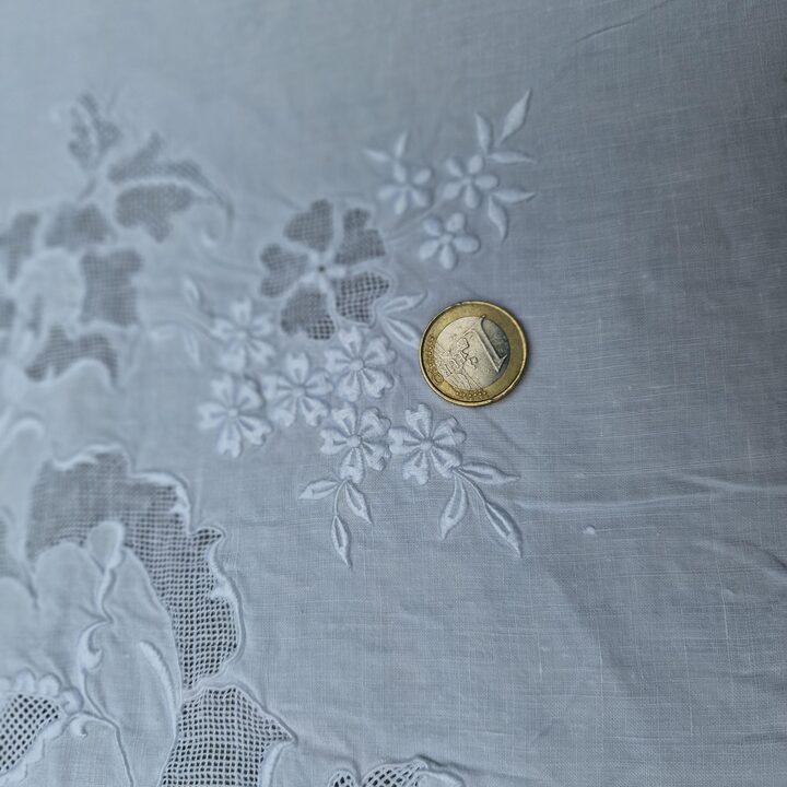 Antique Wedding Linen Tablecloth Set 18 Napkins Hand Embroidery Early 20th Century