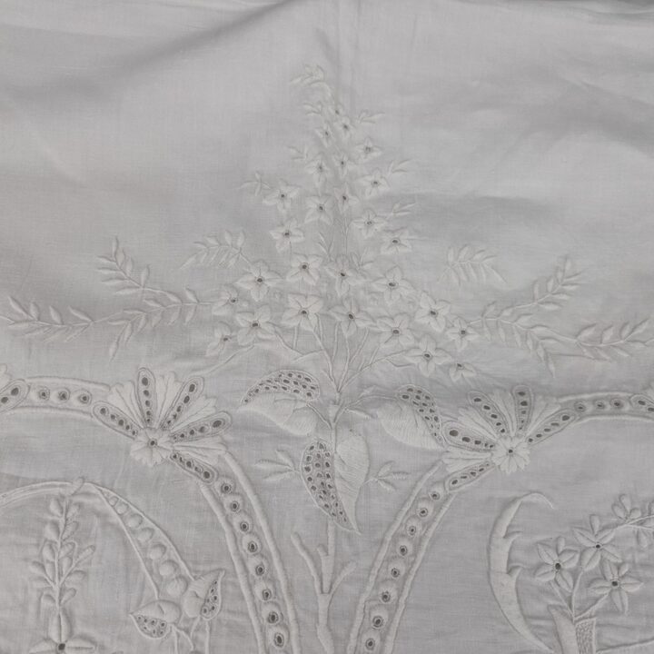 Parure de Lit en Lin Fin Brodé Main XIXe Siècle Trousseau Espagnol