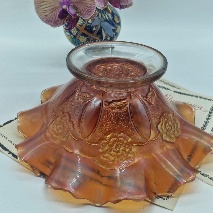 Чаша из карнавального стекла и ваза для фруктов, Imperial Glass Company, узор Lustre Rose Marigold, диаметр 21 см, 1910-е