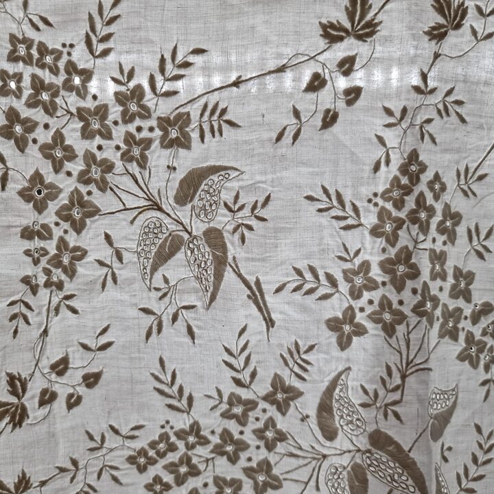 Parure de Lit en Lin Fin Brodé Main XIXe Siècle Trousseau Espagnol