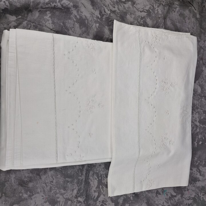 1950s Vintage White Cotton Bed Linen Set - Embroidered Sheet and Bolster Case with Monogram