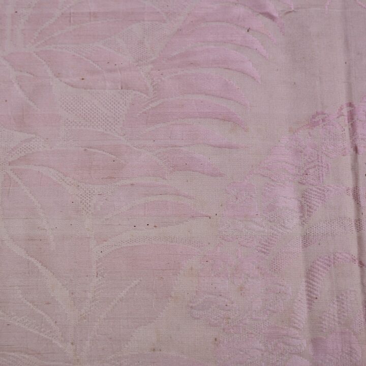 Antieke zijden damast sprei roze jacquard eind 19e eeuw passementerie franje met zijden kwastjes 210x230 cm
