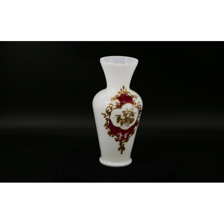 Vaso in vetro opalino bianco anni '30
