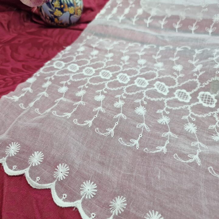 Taglio di Tessuto Organza Ricamata Vintage, Pizzo Floreale Bianco, 65 x 290 cm, Abito Prima Comunione Anni 1940