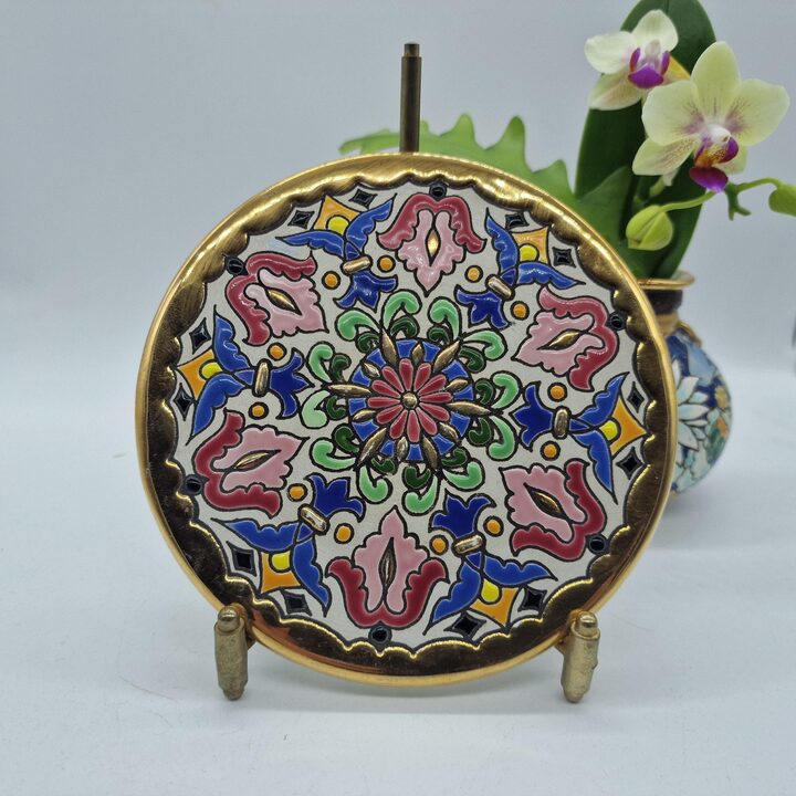 Keramik Wandteller Cearco Spanien handbemalt Emails und Echtgold, Vintage Dekoteller 15 cm 1990er Jahre