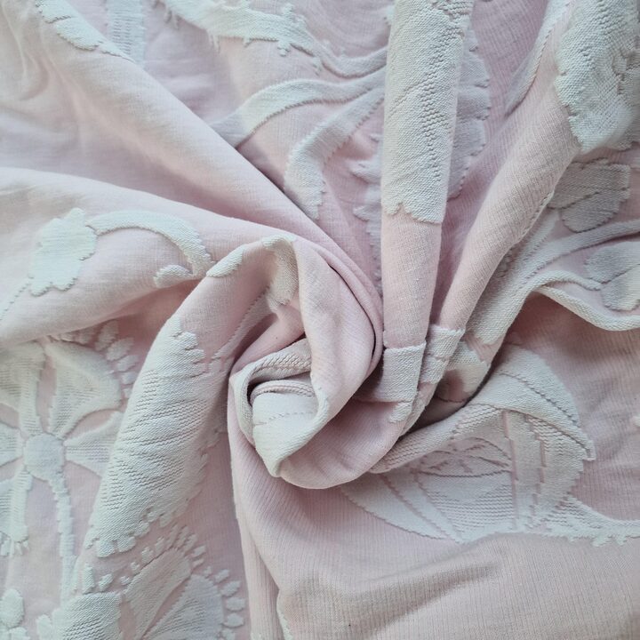 Colcha Vintage Jacquard Rosa y Blanco con Rosas, Cubrecama de Algodón con Flecos de Madroños 220x210 cm, Década de 1970