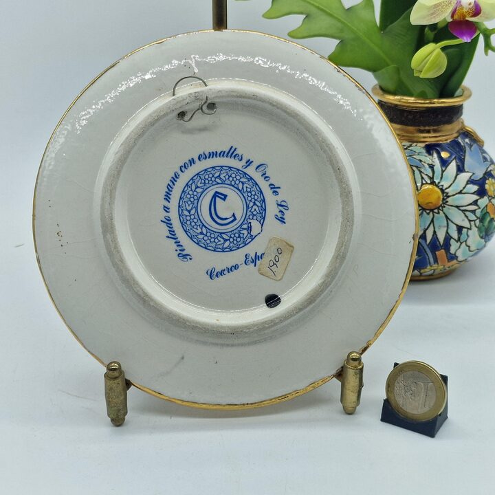 Keramik Wandteller Cearco Spanien handbemalt Emails und Echtgold, Vintage Dekoteller 15 cm 1990er Jahre