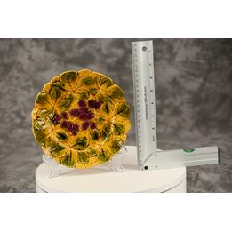 サルグミンヌ 装飾皿 - アンティーク フランス マジョリカ - 葡萄と蔦のレリーフ - バルボティーヌ 陶器 - 19世紀コレクション
