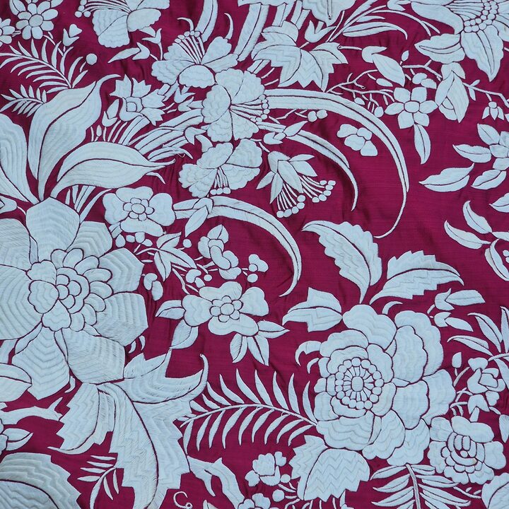Antieke Zijden Canton Bedsprei - Handgeborduurde Chinese Zijden Dekbed - Rode Manila Sjaal Bedsprei met 23cm Franje - Circa 1900
