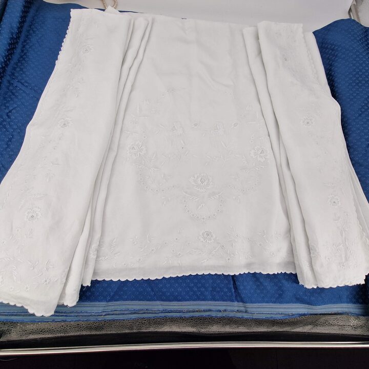 Antique Hand Embroidered Linen Sheet, Early 1900s Spanish Linen Bedding 230x245French Country Farmhouse Textile, Country Farmho…