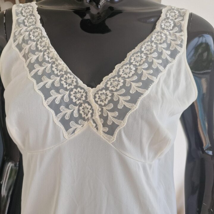 Vintage Slip Underdress Chemise Marie Claire 1980s Ivory Polyamide Floral Lace Trim V-Neck Size 5 S-M
