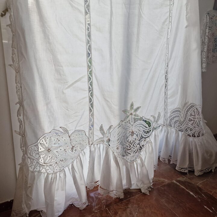 Tenda in Batista Fatta a Mano, Pannello di Pizzo Vintage, Calata Finestra, Cotone Fine Anni 50, Ricamo Merletto ad Ago, Salotto…