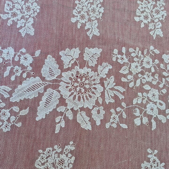 Copriletto antico in pizzo Chantilly, coperta vintage in lino da sposa, tessuto ricamato a mano per abito da sposa, fine XIX se…