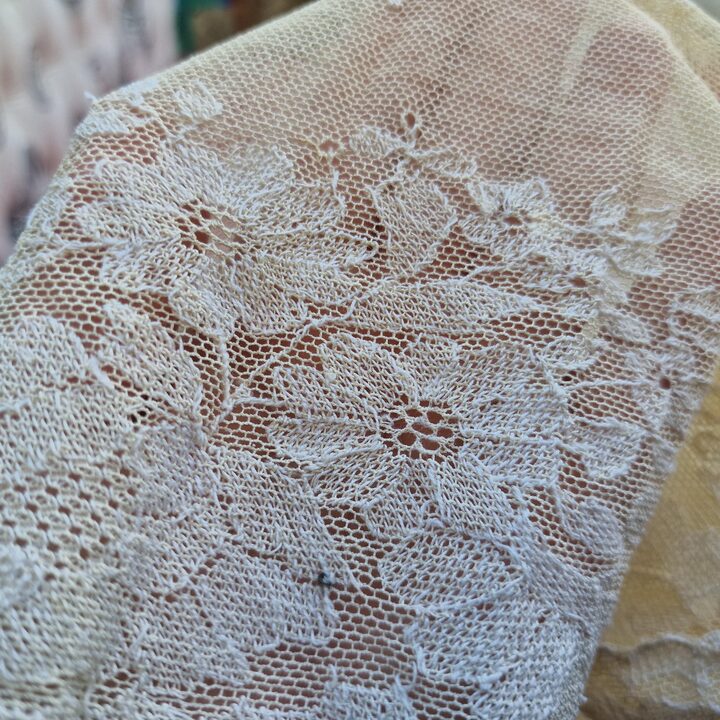 Copriletto antico in pizzo Chantilly, coperta vintage in lino da sposa, tessuto ricamato a mano per abito da sposa, fine XIX se…