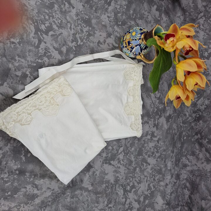 Conjunto de Lingerie Fina de Algodão Art Decó Vintage com Monograma MQ & Renda, Anos 1920