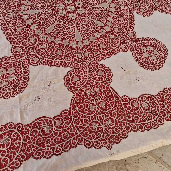 Nappe Dessus de Lit Vintage en Dentelle de Cantu, Couvre Lit en Lin Brode Main de Milieu de Siecle, Grand Drap de Lit, 230x260…