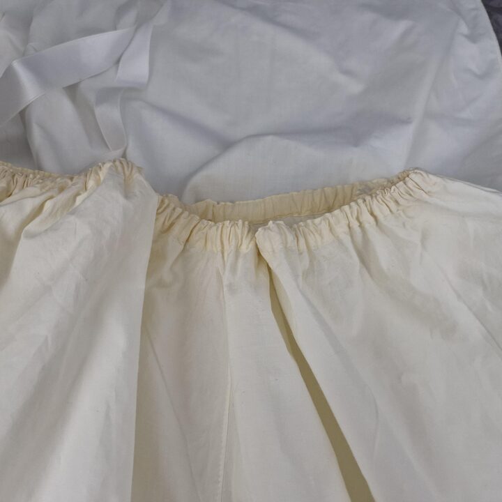 Zestaw Fine Cotton Lingerie Art Deco z Koronką i Haftem, Monogram MQ, Lata 20.